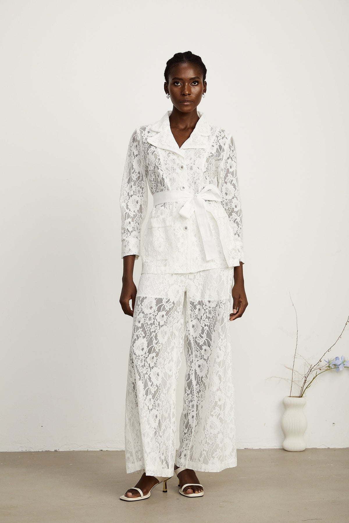 Chloé Beyaz Fitilli Dantel Blazer Ve Pantolon Uyumlu Set