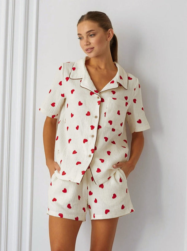 Kalp Baskılı Yakalı Pijama Takımı